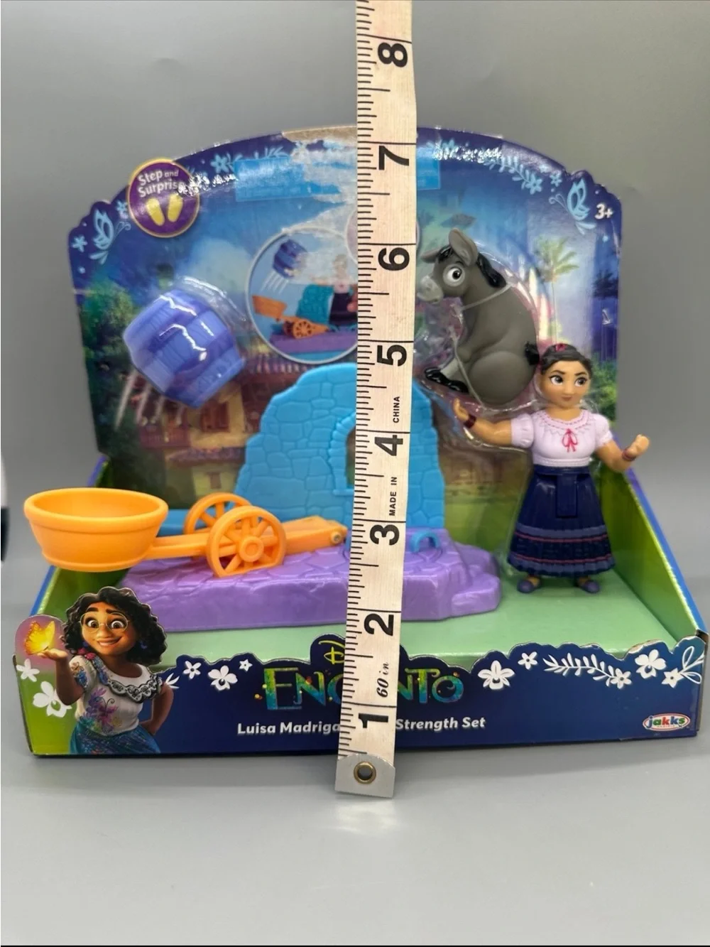 Disney Encanto Luisa Madrigal Super Strength Set - New